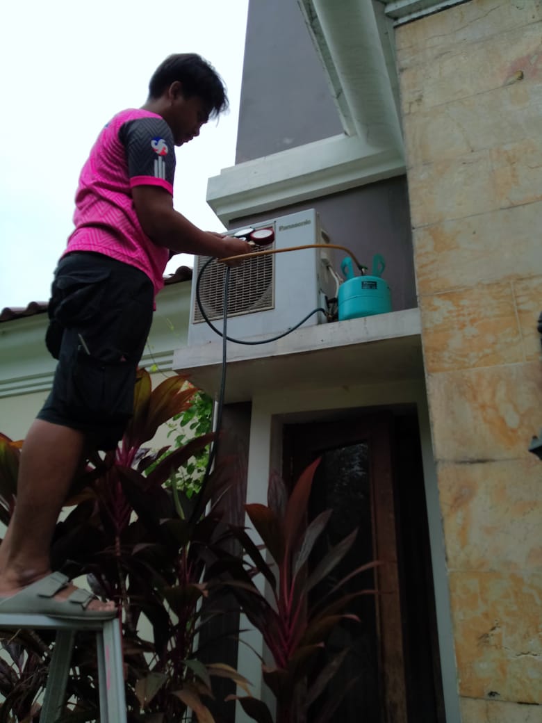 teknisi_service_ac_bergansai_jogja_area_pawirotaman